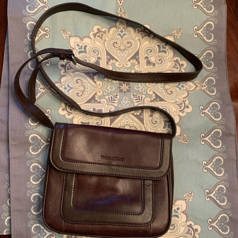 Tignanello crossbody purse